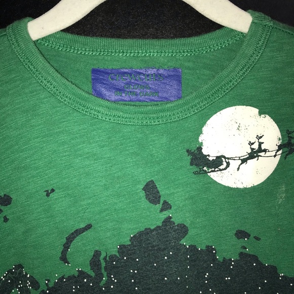 Crew Cuts top, green with world map & Santa in front of the moon, glows in dark - Picture 2 of 9
